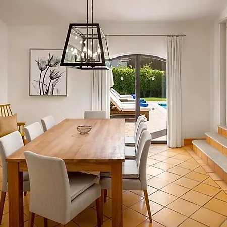 Aldeia Das Acoteias Villa Sleeps 8 With Pool And Air Con Villa Olhos de Agua (Albufeira)